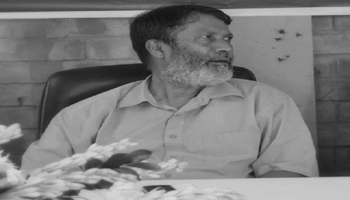 আজ সারাদিনে জানালার দিকে তাকাইনি