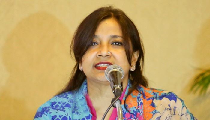টেলিযোগাযোগ নিয়েই তারানার ১৬ মিনিট