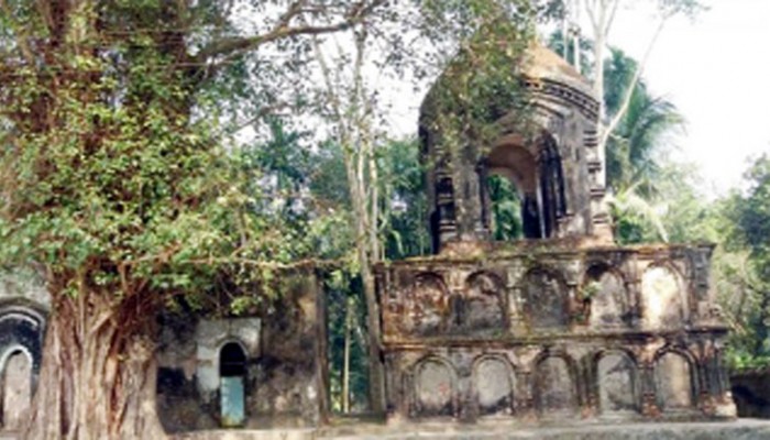 হারিয়ে যাচ্ছে মধুসূদন দত্তের মামাবাড়ির ঐতিহ্য