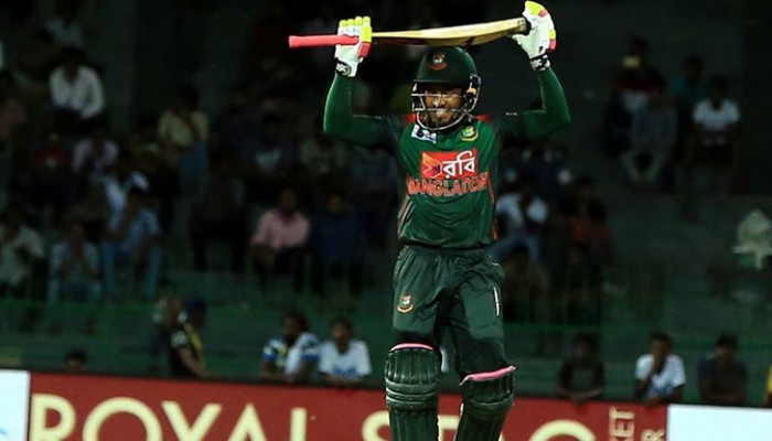 বাংলাদেশ হারলেও মুশফিক হারেনি