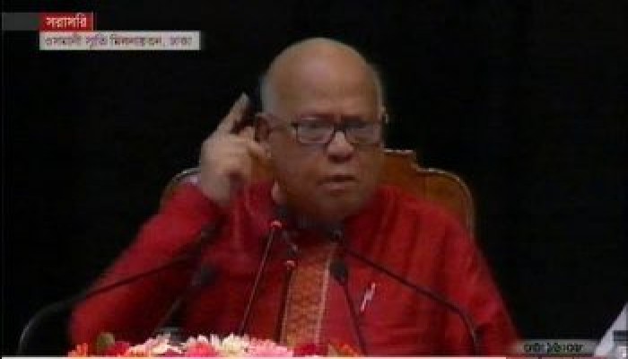 সাংবাদিকদের প্রশ্নে রেগে গেলেন অর্থমন্ত্রী